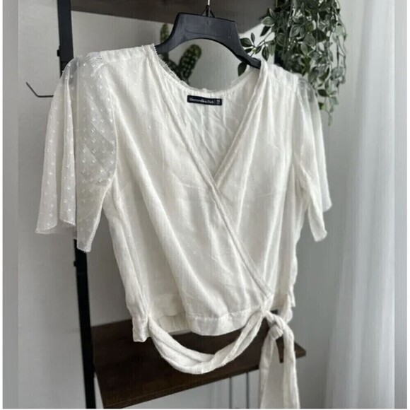 Abercrombie & Fitch Faux wrap tie waist short sleeve top XS - Picture 7 of 9